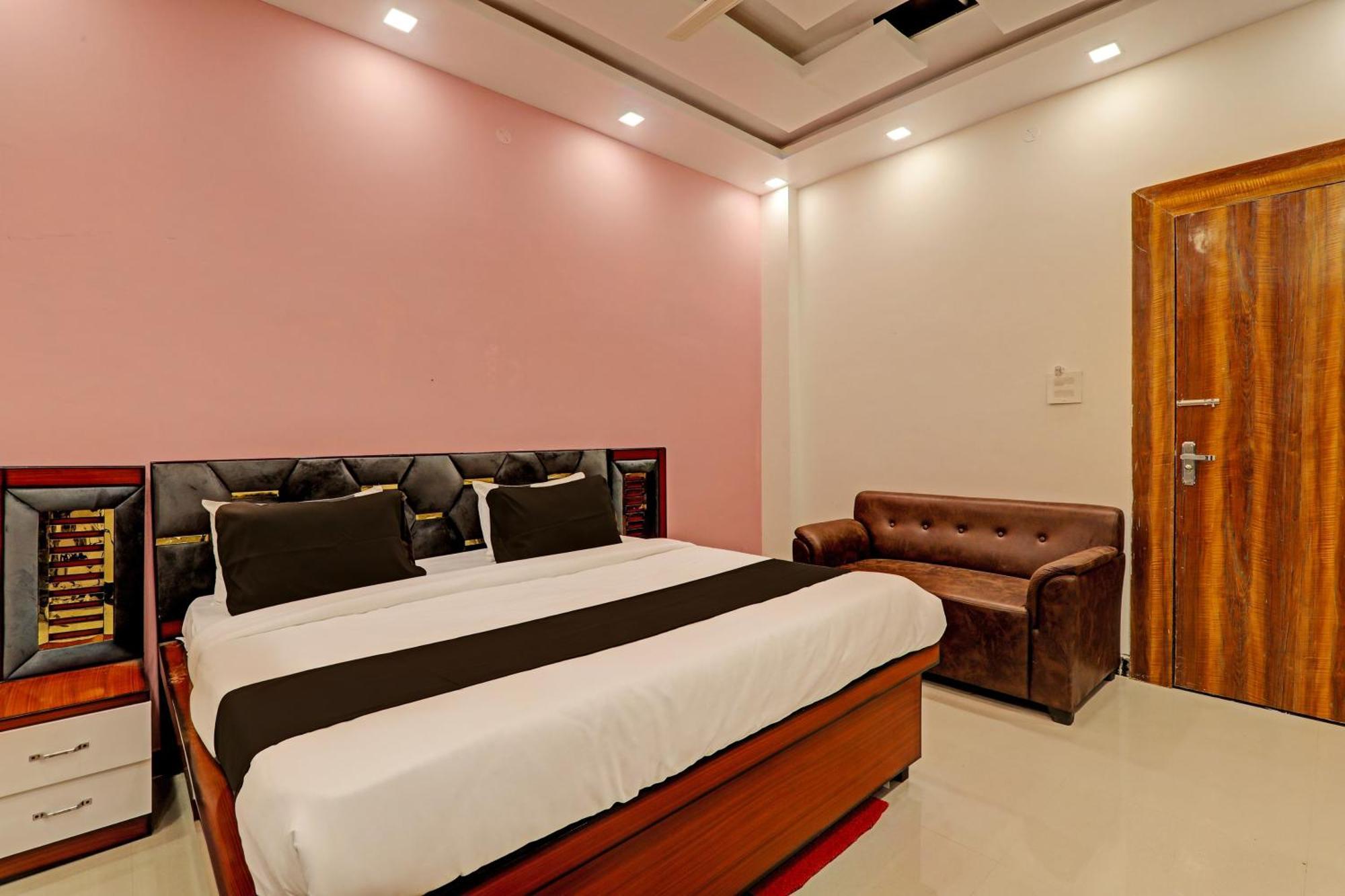 Hotel O Awadh International Bela Pratapgarh Eksteriør bilde