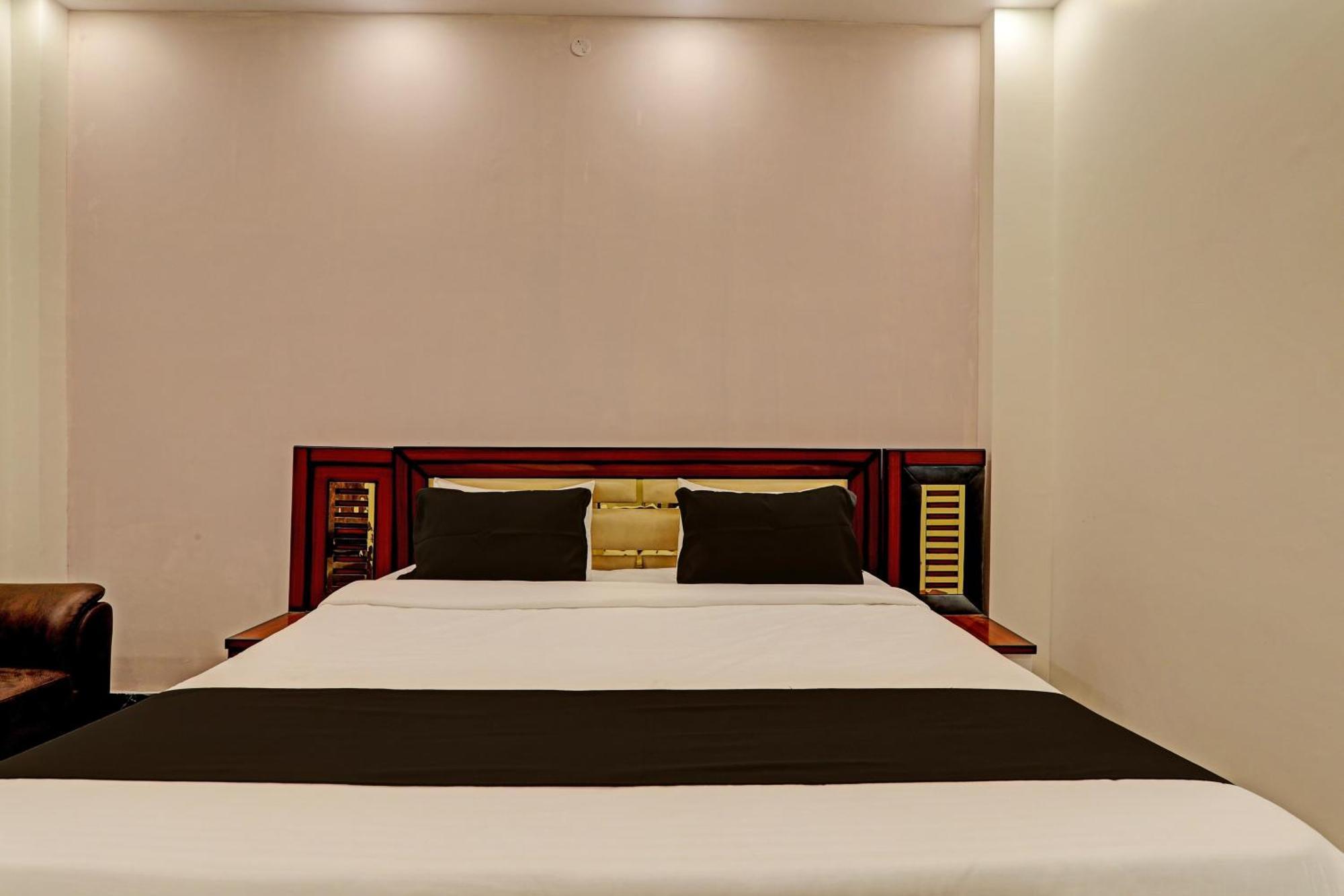 Hotel O Awadh International Bela Pratapgarh Eksteriør bilde