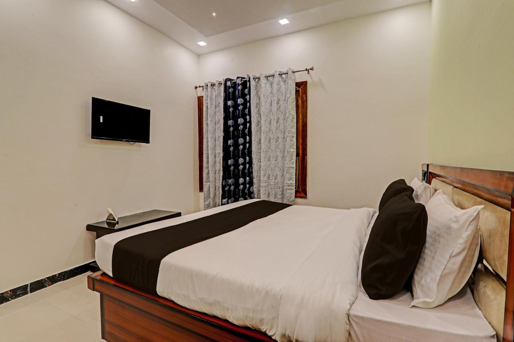 Hotel O Awadh International Bela Pratapgarh Eksteriør bilde