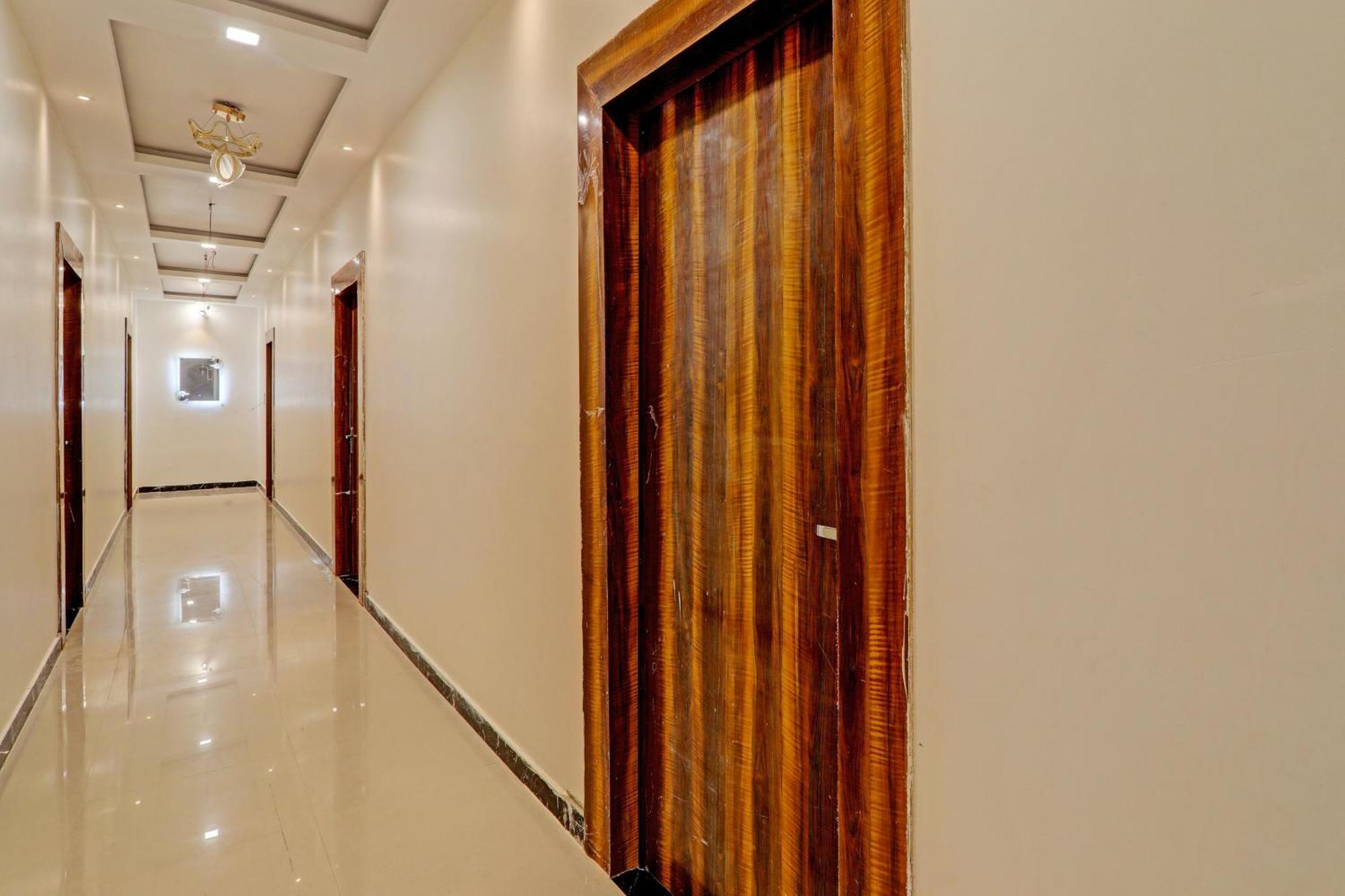 Hotel O Awadh International Bela Pratapgarh Eksteriør bilde